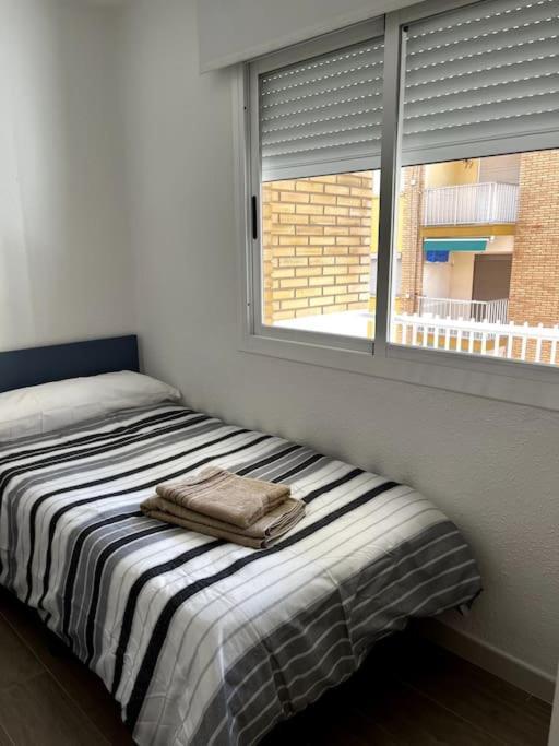 Apartment 10 Meters From The Beach Puerto de Sagunto Exterior photo